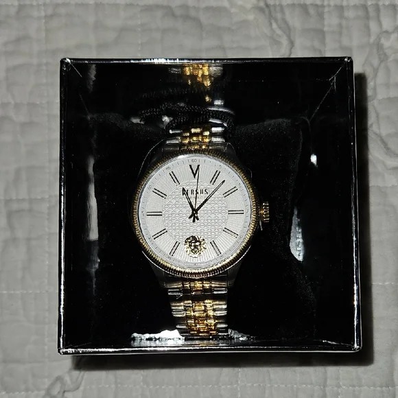 Versace | Accessories | Versace Mens Watch | Poshmark display picture 2